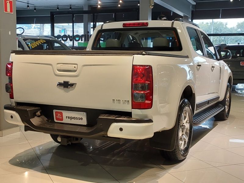 Chevrolet S10 2.4 LTZ 4X2 CD 8V FLEX 4P MANUAL 2014/2014 BETIOLO NOVOS E SEMINOVOS LAJEADO / Carros no Vale