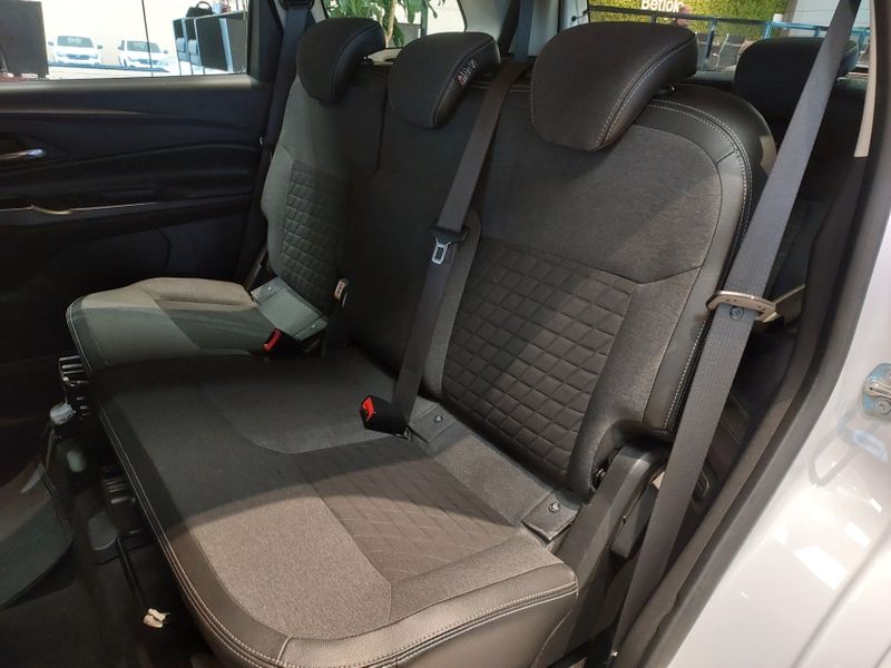 Chevrolet SPIN 1.8 LTZ 8V FLEX 4P AUTOMÁTICO 2024/2025 BETIOLO NOVOS E SEMINOVOS LAJEADO / Carros no Vale