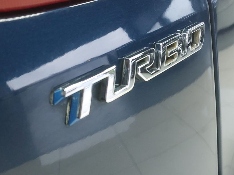 Chevrolet TRACKER 1.0 TURBO FLEX LTZ AUTOMÁTICO 2024/2025 BETIOLO NOVOS E SEMINOVOS LAJEADO / Carros no Vale