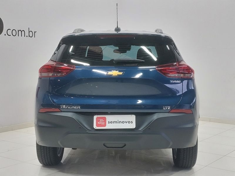 Chevrolet TRACKER 1.0 TURBO FLEX LTZ AUTOMÁTICO 2024/2025 BETIOLO NOVOS E SEMINOVOS LAJEADO / Carros no Vale
