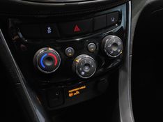 Chevrolet TRACKER 1.4 16V TURBO FLEX PREMIER AUTOMÁTICO 2018/2019 BETIOLO NOVOS E SEMINOVOS LAJEADO / Carros no Vale