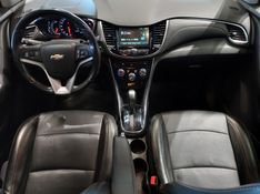 Chevrolet TRACKER 1.4 16V TURBO FLEX PREMIER AUTOMÁTICO 2018/2019 BETIOLO NOVOS E SEMINOVOS LAJEADO / Carros no Vale