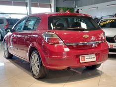 Chevrolet VECTRA 2.0 MPFI GT HATCH 8V FLEX 4P MANUAL 2009/2010 BETIOLO NOVOS E SEMINOVOS LAJEADO / Carros no Vale