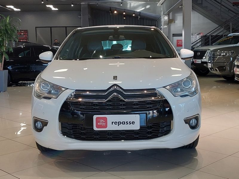 Citroen DS4 1.6 THP GASOLINA AUTOMÁTICO 2013/2014 BETIOLO NOVOS E SEMINOVOS LAJEADO / Carros no Vale Citroen DS4 1.6 THP GASOLINA AUTOMÁTICO 2013/2014 BETIOLO NOVOS E SEMINOVOS LAJEADO / Carros no Vale