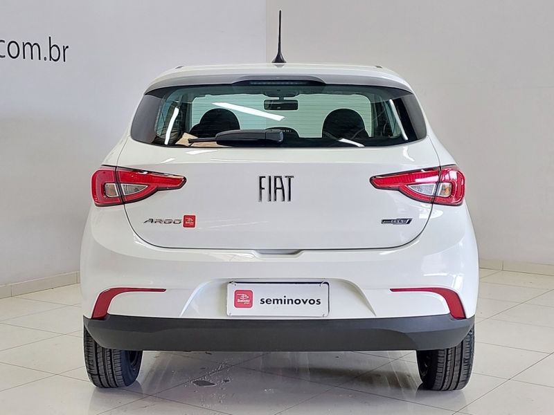 Fiat ARGO 1.0 FIREFLY FLEX DRIVE MANUAL 2023/2024 BETIOLO NOVOS E SEMINOVOS LAJEADO / Carros no Vale