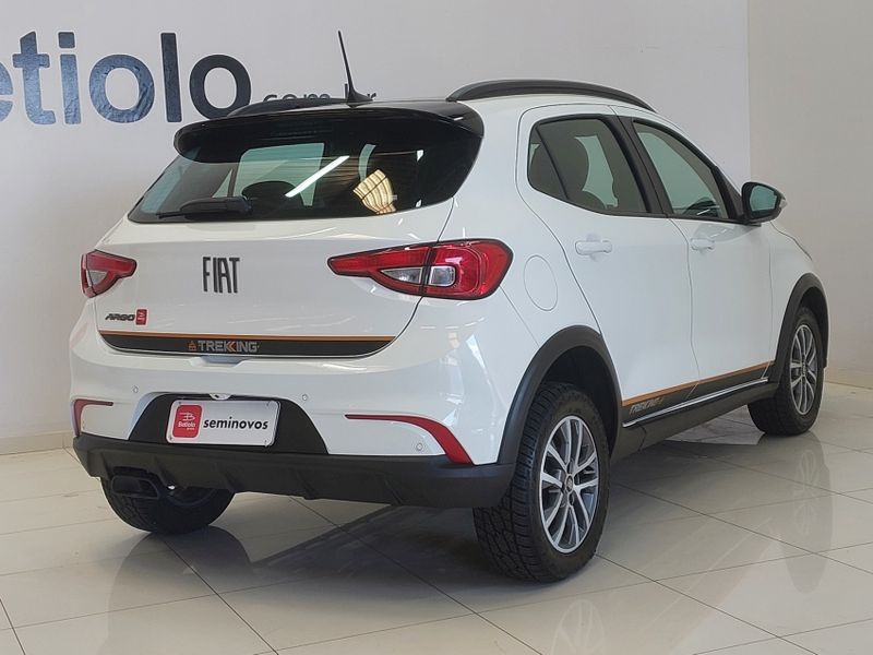 Fiat ARGO 1.3 FIREFLY FLEX TREKKING MANUAL 2023/2024 BETIOLO NOVOS E SEMINOVOS LAJEADO / Carros no Vale