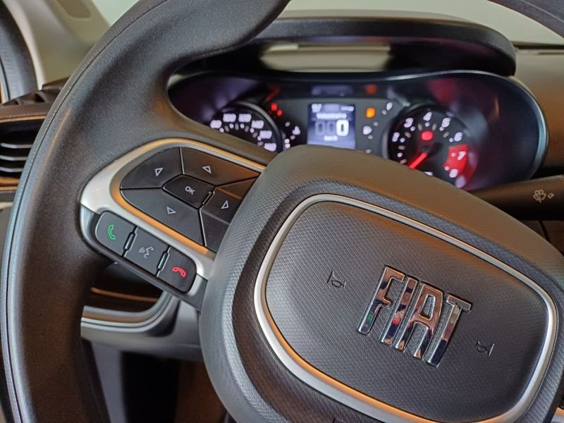 Fiat CRONOS 1.0 FIREFLY FLEX DRIVE MANUAL 2023/2024 BETIOLO NOVOS E SEMINOVOS LAJEADO / Carros no Vale
