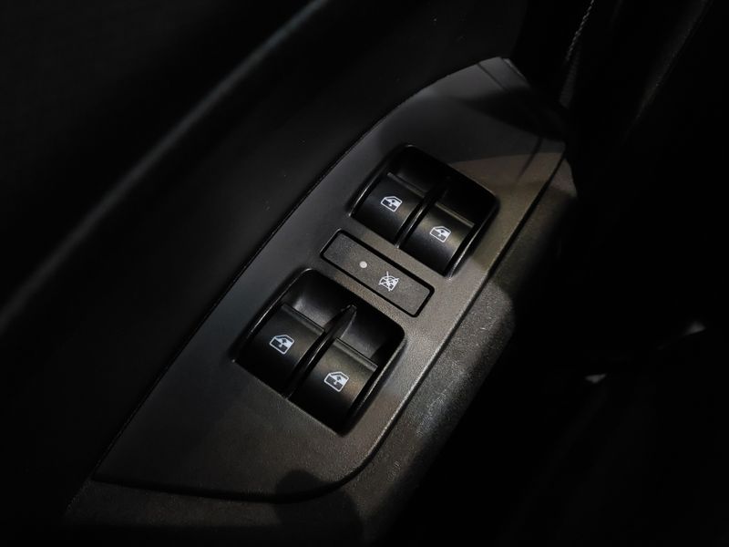 Fiat CRONOS 1.0 FIREFLY FLEX DRIVE MANUAL 2022/2023 BETIOLO NOVOS E SEMINOVOS LAJEADO / Carros no Vale Fiat CRONOS 1.0 FIREFLY FLEX DRIVE MANUAL 2022/2023 BETIOLO NOVOS E SEMINOVOS LAJEADO / Carros no Vale