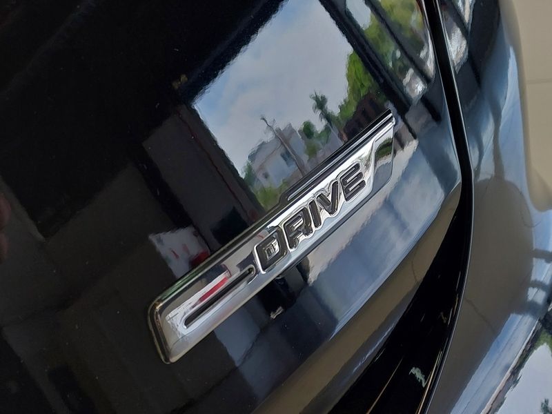 Fiat CRONOS 1.0 FIREFLY FLEX DRIVE MANUAL 2025/2026 BETIOLO NOVOS E SEMINOVOS LAJEADO / Carros no Vale Fiat CRONOS 1.0 FIREFLY FLEX DRIVE MANUAL 2025/2026 BETIOLO NOVOS E SEMINOVOS LAJEADO / Carros no Vale