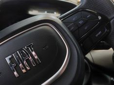 Fiat CRONOS 1.3 FIREFLY FLEX DRIVE CVT 2023/2024 BETIOLO NOVOS E SEMINOVOS LAJEADO / Carros no Vale