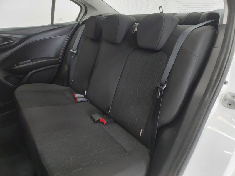 Fiat CRONOS 1.3 FIREFLY FLEX DRIVE CVT 2023/2024 BETIOLO NOVOS E SEMINOVOS LAJEADO / Carros no Vale Fiat CRONOS 1.3 FIREFLY FLEX DRIVE CVT 2023/2024 BETIOLO NOVOS E SEMINOVOS LAJEADO / Carros no Vale