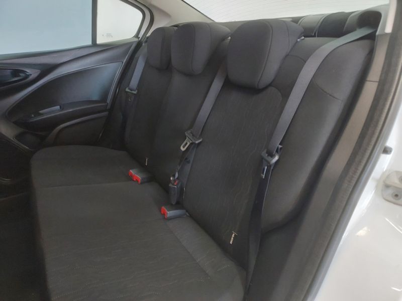 Fiat CRONOS 1.3 FIREFLY FLEX DRIVE CVT 2023/2023 BETIOLO NOVOS E SEMINOVOS LAJEADO / Carros no Vale