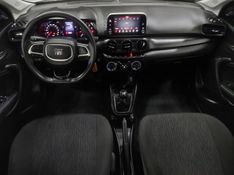 Fiat CRONOS 1.3 FIREFLY FLEX DRIVE MANUAL 2023/2024 BETIOLO NOVOS E SEMINOVOS LAJEADO / Carros no Vale