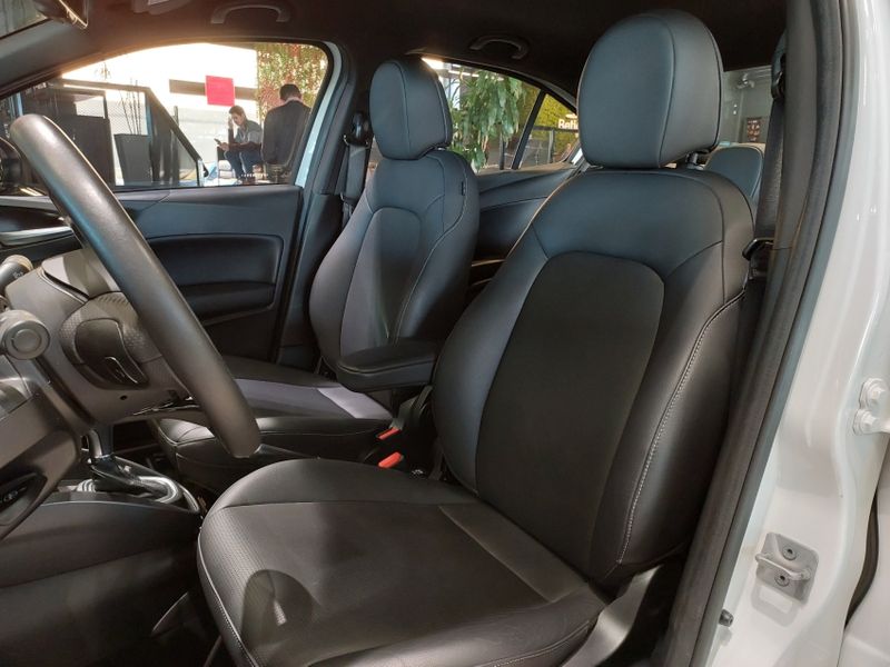 Fiat CRONOS 1.3 FIREFLY FLEX PRECISION CVT 2023/2024 BETIOLO NOVOS E SEMINOVOS LAJEADO / Carros no Vale Fiat CRONOS 1.3 FIREFLY FLEX PRECISION CVT 2023/2024 BETIOLO NOVOS E SEMINOVOS LAJEADO / Carros no Vale