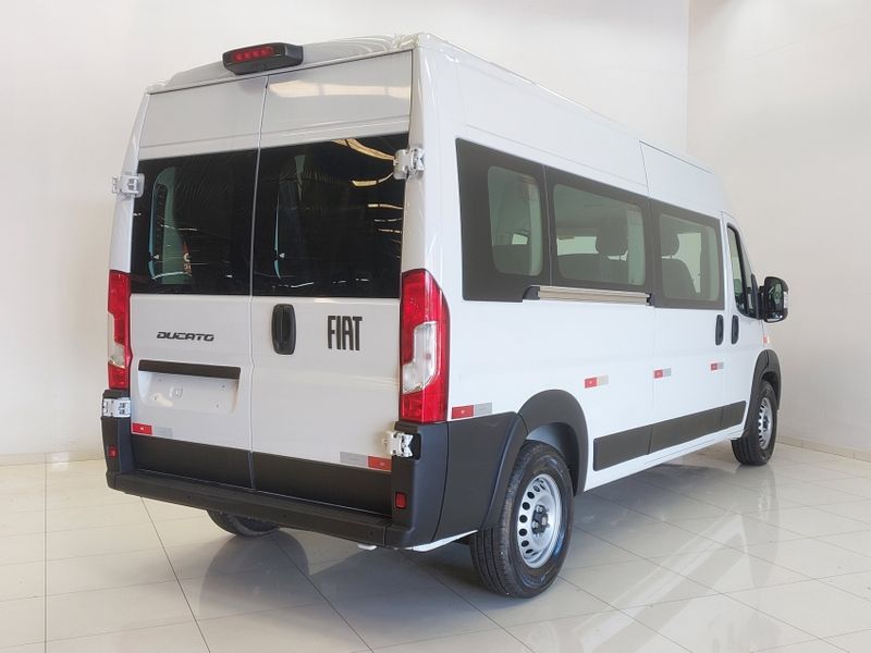 Fiat DUCATO 2.2 BLUEHDI DIESEL MINIBUS LUXO MANUAL 2025/2026 BETIOLO NOVOS E SEMINOVOS LAJEADO / Carros no Vale Fiat DUCATO 2.2 BLUEHDI DIESEL MINIBUS LUXO MANUAL 2025/2026 BETIOLO NOVOS E SEMINOVOS LAJEADO / Carros no Vale