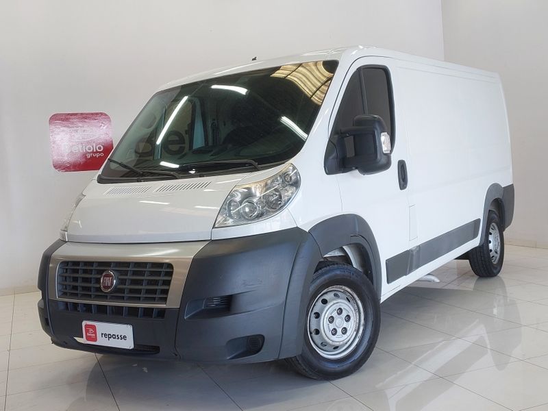 Fiat DUCATO 2.3 MULTIJET DIESEL CARGO CURTO MANUAL 2017/2018 BETIOLO NOVOS E SEMINOVOS LAJEADO / Carros no Vale Fiat DUCATO 2.3 MULTIJET DIESEL CARGO CURTO MANUAL 2017/2018 BETIOLO NOVOS E SEMINOVOS LAJEADO / Carros no Vale