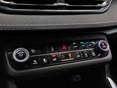 Fiat FASTBACK 1.0 TURBO 200 HYBRID AUDACE CVT 2025/2026 BETIOLO NOVOS E SEMINOVOS LAJEADO / Carros no Vale