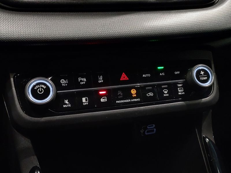 Fiat FASTBACK 1.3 TURBO 270 FLEX LIMITED EDITION AT6 2022/2023 BETIOLO NOVOS E SEMINOVOS LAJEADO / Carros no Vale