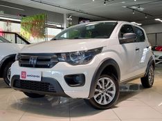 Fiat MOBI 1.0 EVO FLEX LIKE MANUAL 2023/2024 BETIOLO NOVOS E SEMINOVOS LAJEADO / Carros no Vale