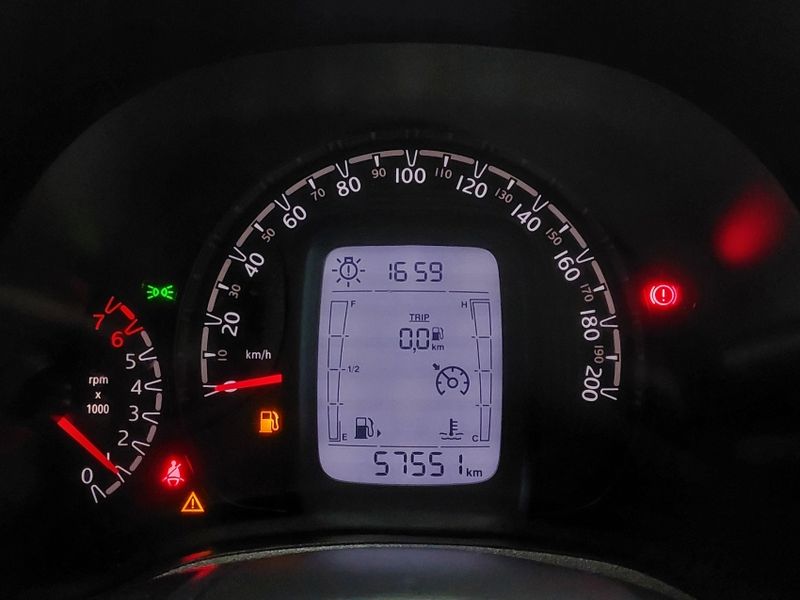 Fiat MOBI 1.0 EVO FLEX LIKE MANUAL 2023/2024 BETIOLO NOVOS E SEMINOVOS LAJEADO / Carros no Vale