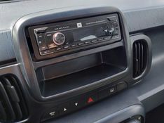 Fiat MOBI 1.0 EVO FLEX LIKE MANUAL 2023/2024 BETIOLO NOVOS E SEMINOVOS LAJEADO / Carros no Vale