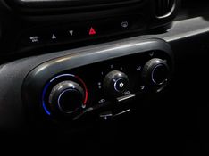 Fiat MOBI 1.0 EVO FLEX LIKE MANUAL 2023/2024 BETIOLO NOVOS E SEMINOVOS LAJEADO / Carros no Vale