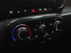 Fiat MOBI 1.0 EVO FLEX LIKE MANUAL 2023/2024 BETIOLO NOVOS E SEMINOVOS LAJEADO / Carros no Vale