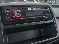 Fiat MOBI 1.0 EVO FLEX LIKE MANUAL 2023/2023 BETIOLO NOVOS E SEMINOVOS LAJEADO / Carros no Vale
