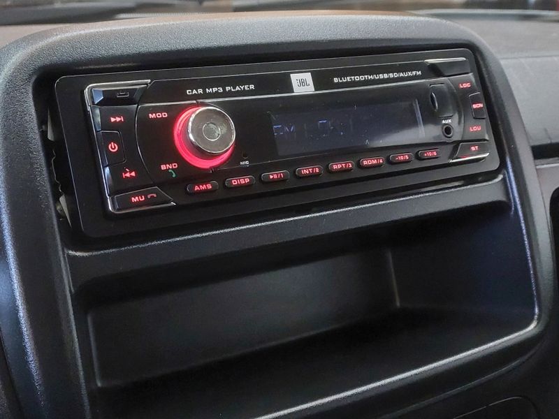 Fiat MOBI 1.0 EVO FLEX LIKE MANUAL 2023/2024 BETIOLO NOVOS E SEMINOVOS LAJEADO / Carros no Vale