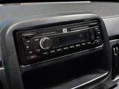 Fiat MOBI 1.0 EVO FLEX LIKE MANUAL 2023/2024 BETIOLO NOVOS E SEMINOVOS LAJEADO / Carros no Vale