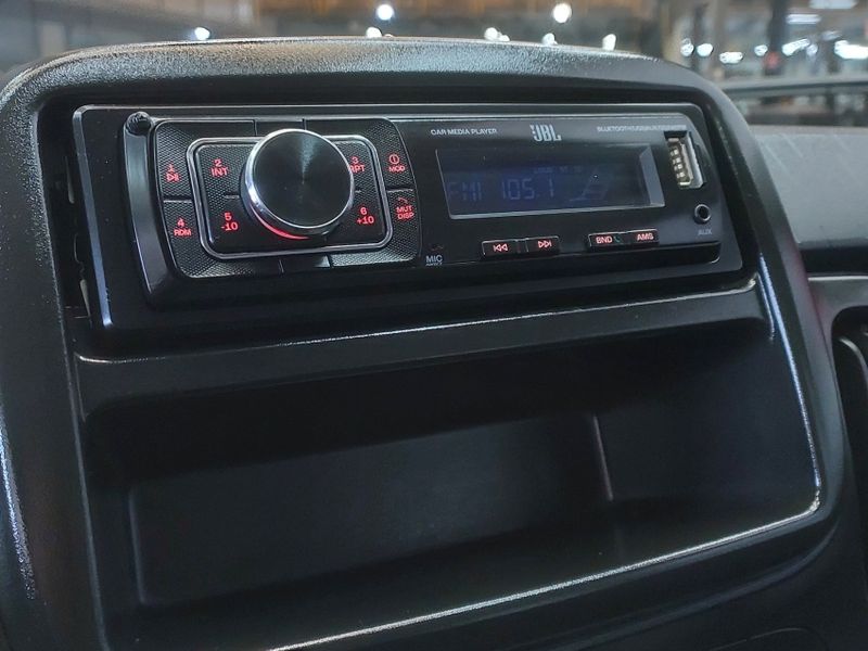 Fiat MOBI 1.0 EVO FLEX LIKE MANUAL 2022/2023 BETIOLO NOVOS E SEMINOVOS LAJEADO / Carros no Vale Fiat MOBI 1.0 EVO FLEX LIKE MANUAL 2022/2023 BETIOLO NOVOS E SEMINOVOS LAJEADO / Carros no Vale