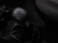 Fiat MOBI 1.0 EVO FLEX LIKE MANUAL 2023/2023 BETIOLO NOVOS E SEMINOVOS LAJEADO / Carros no Vale