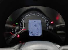 Fiat MOBI 1.0 EVO FLEX LIKE MANUAL 2023/2024 BETIOLO NOVOS E SEMINOVOS LAJEADO / Carros no Vale