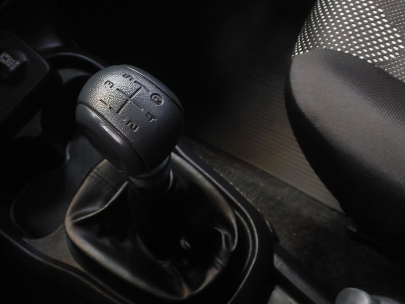 Fiat MOBI 1.0 EVO FLEX LIKE MANUAL 2022/2023 BETIOLO NOVOS E SEMINOVOS LAJEADO / Carros no Vale Fiat MOBI 1.0 EVO FLEX LIKE MANUAL 2022/2023 BETIOLO NOVOS E SEMINOVOS LAJEADO / Carros no Vale