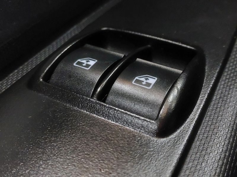 Fiat MOBI 1.0 EVO FLEX LIKE MANUAL 2022/2023 BETIOLO NOVOS E SEMINOVOS LAJEADO / Carros no Vale Fiat MOBI 1.0 EVO FLEX LIKE MANUAL 2022/2023 BETIOLO NOVOS E SEMINOVOS LAJEADO / Carros no Vale