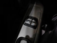 Fiat MOBI 1.0 EVO FLEX LIKE MANUAL 2023/2024 BETIOLO NOVOS E SEMINOVOS LAJEADO / Carros no Vale