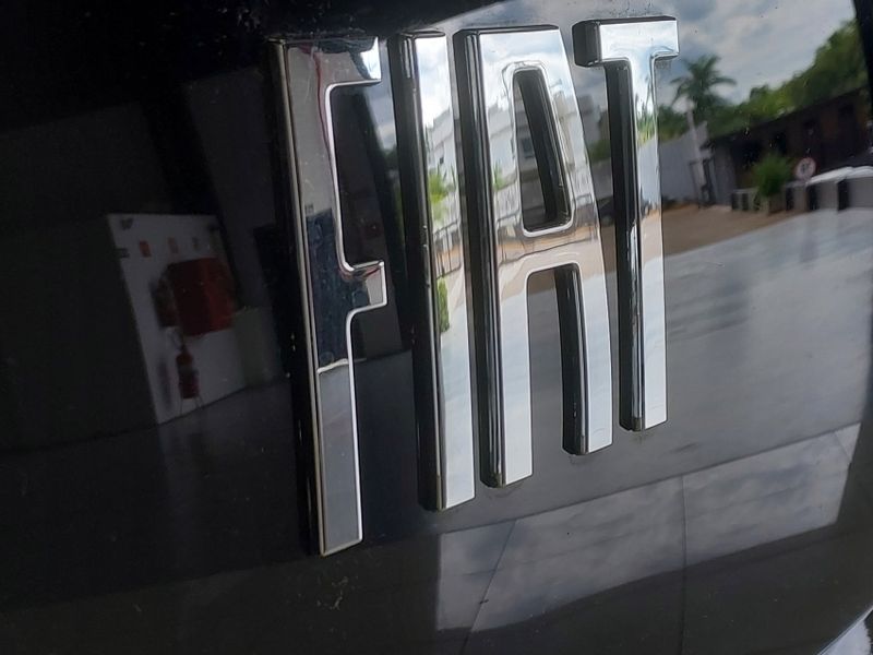 Fiat MOBI 1.0 EVO FLEX LIKE MANUAL 2024/2024 BETIOLO NOVOS E SEMINOVOS LAJEADO / Carros no Vale