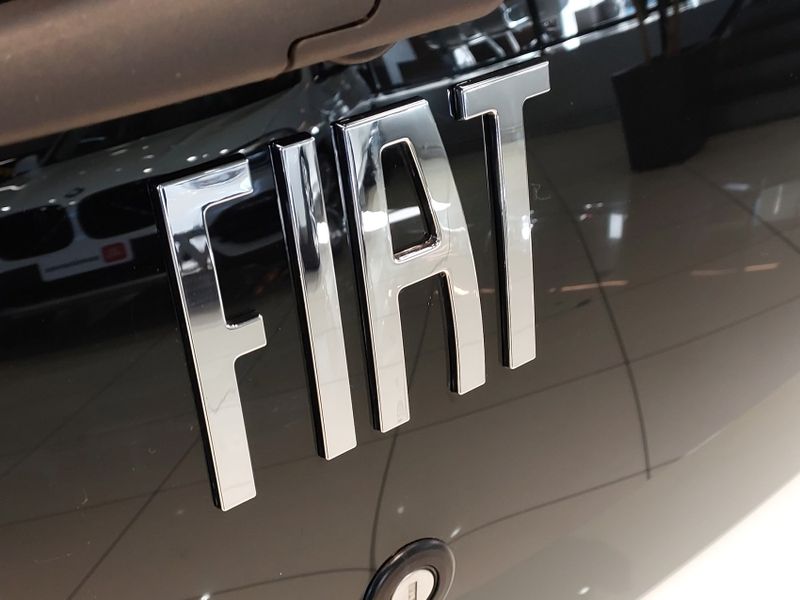 Fiat MOBI 1.0 EVO FLEX LIKE MANUAL 2023/2024 BETIOLO NOVOS E SEMINOVOS LAJEADO / Carros no Vale