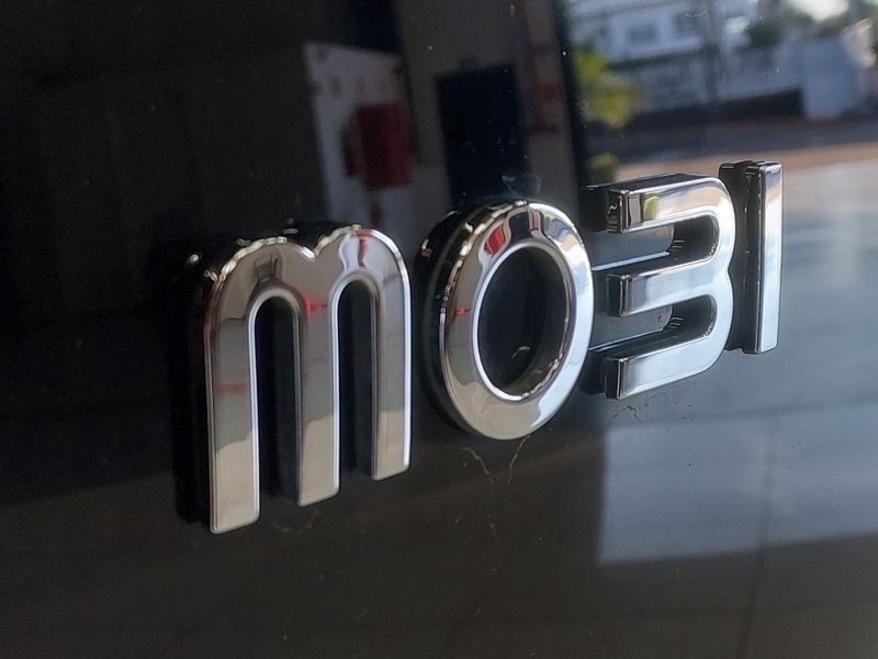 Fiat MOBI 1.0 EVO FLEX LIKE MANUAL 2023/2024 BETIOLO NOVOS E SEMINOVOS LAJEADO / Carros no Vale