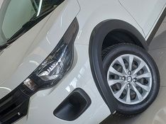 Fiat MOBI 1.0 EVO FLEX LIKE MANUAL 2023/2023 BETIOLO NOVOS E SEMINOVOS LAJEADO / Carros no Vale