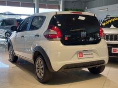 Fiat MOBI 1.0 EVO FLEX LIKE MANUAL 2024/2024 BETIOLO NOVOS E SEMINOVOS LAJEADO / Carros no Vale