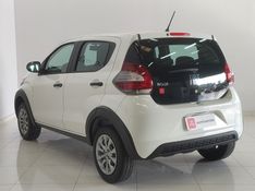 Fiat MOBI 1.0 EVO FLEX LIKE MANUAL 2023/2023 BETIOLO NOVOS E SEMINOVOS LAJEADO / Carros no Vale