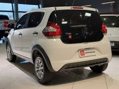 Fiat MOBI 1.0 EVO FLEX LIKE MANUAL 2023/2024 BETIOLO NOVOS E SEMINOVOS LAJEADO / Carros no Vale