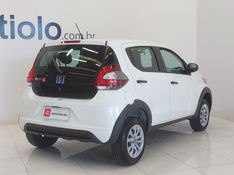 Fiat MOBI 1.0 EVO FLEX LIKE MANUAL 2023/2023 BETIOLO NOVOS E SEMINOVOS LAJEADO / Carros no Vale