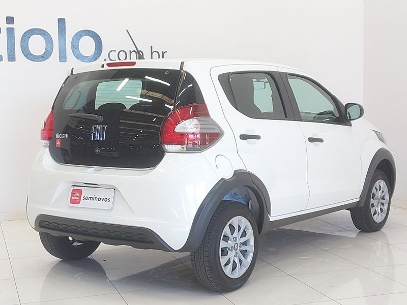 Fiat MOBI 1.0 EVO FLEX LIKE MANUAL 2023/2024 BETIOLO NOVOS E SEMINOVOS LAJEADO / Carros no Vale