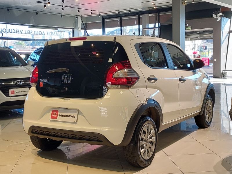 Fiat MOBI 1.0 EVO FLEX LIKE MANUAL 2024/2024 BETIOLO NOVOS E SEMINOVOS LAJEADO / Carros no Vale
