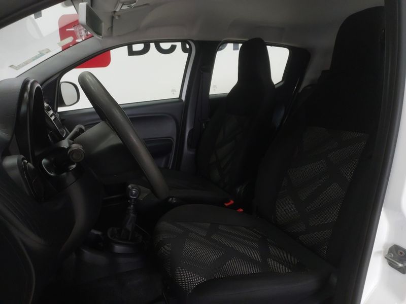 Fiat MOBI 1.0 EVO FLEX LIKE MANUAL 2022/2023 BETIOLO NOVOS E SEMINOVOS LAJEADO / Carros no Vale Fiat MOBI 1.0 EVO FLEX LIKE MANUAL 2022/2023 BETIOLO NOVOS E SEMINOVOS LAJEADO / Carros no Vale