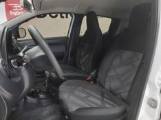 Fiat MOBI 1.0 EVO FLEX LIKE MANUAL 2023/2024 BETIOLO NOVOS E SEMINOVOS LAJEADO / Carros no Vale