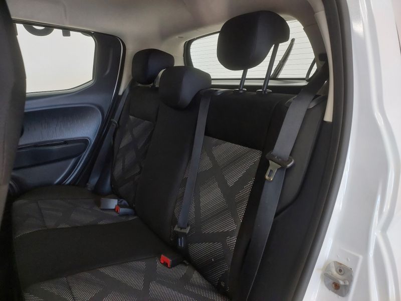 Fiat MOBI 1.0 EVO FLEX LIKE MANUAL 2023/2023 BETIOLO NOVOS E SEMINOVOS LAJEADO / Carros no Vale Fiat MOBI 1.0 EVO FLEX LIKE MANUAL 2023/2023 BETIOLO NOVOS E SEMINOVOS LAJEADO / Carros no Vale
