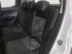 Fiat MOBI 1.0 EVO FLEX LIKE MANUAL 2022/2023 BETIOLO NOVOS E SEMINOVOS LAJEADO / Carros no Vale